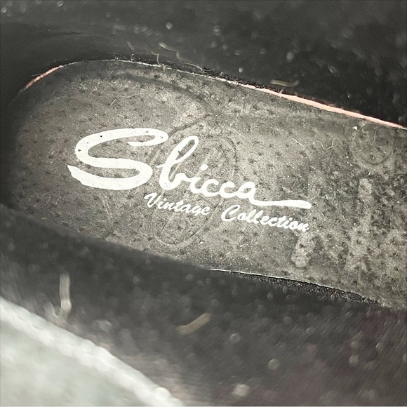 Sbicca Distressed Brown Ankle Booties - Picture 8 of 10